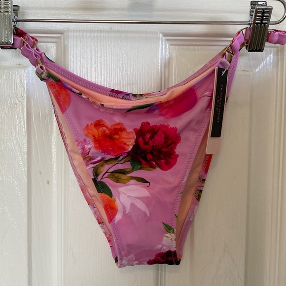 Victoria’s Secret Peach and Flower Bikini Bottom - Picture 1 of 1